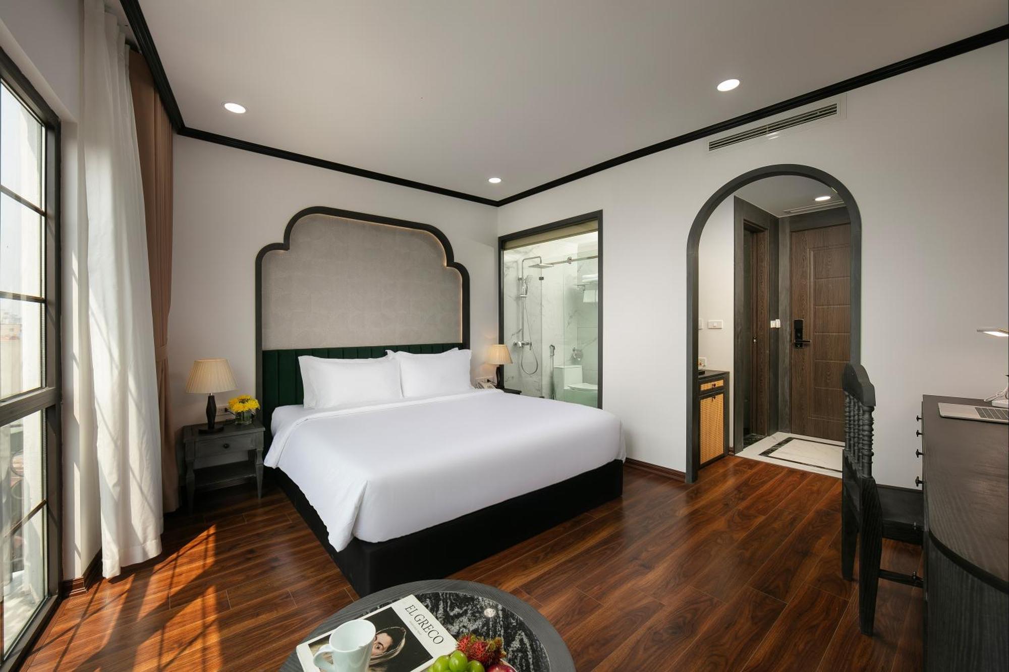 Hanoi Plaza Suite Hotel & Spa Exterior photo
