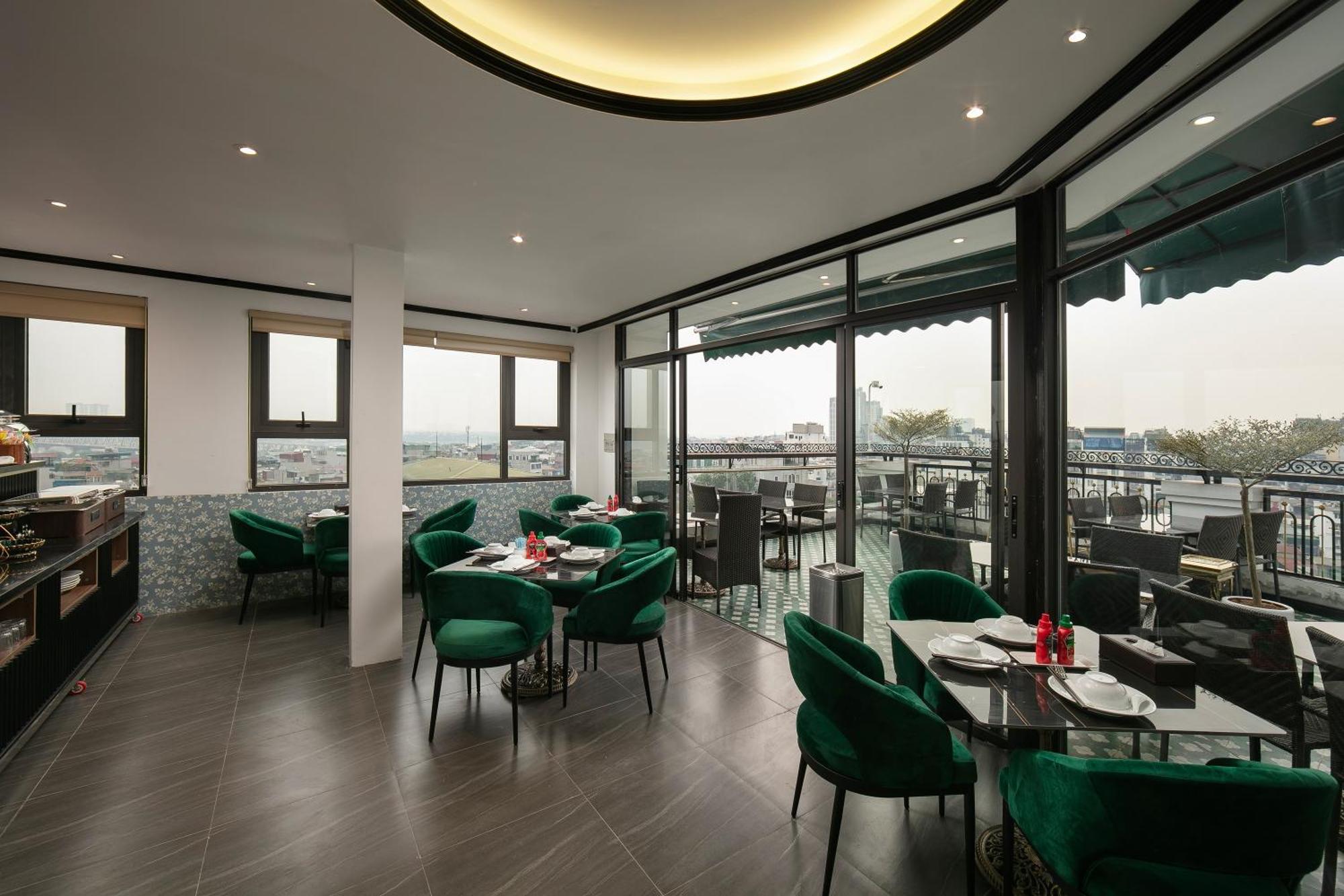 Hanoi Plaza Suite Hotel & Spa Exterior photo