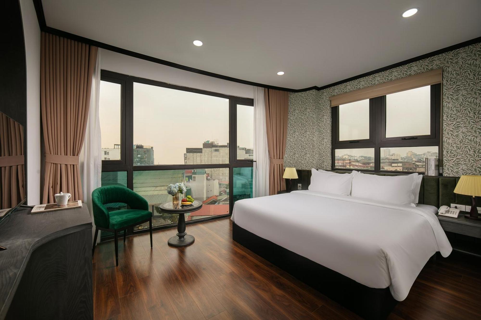 Hanoi Plaza Suite Hotel & Spa Exterior photo
