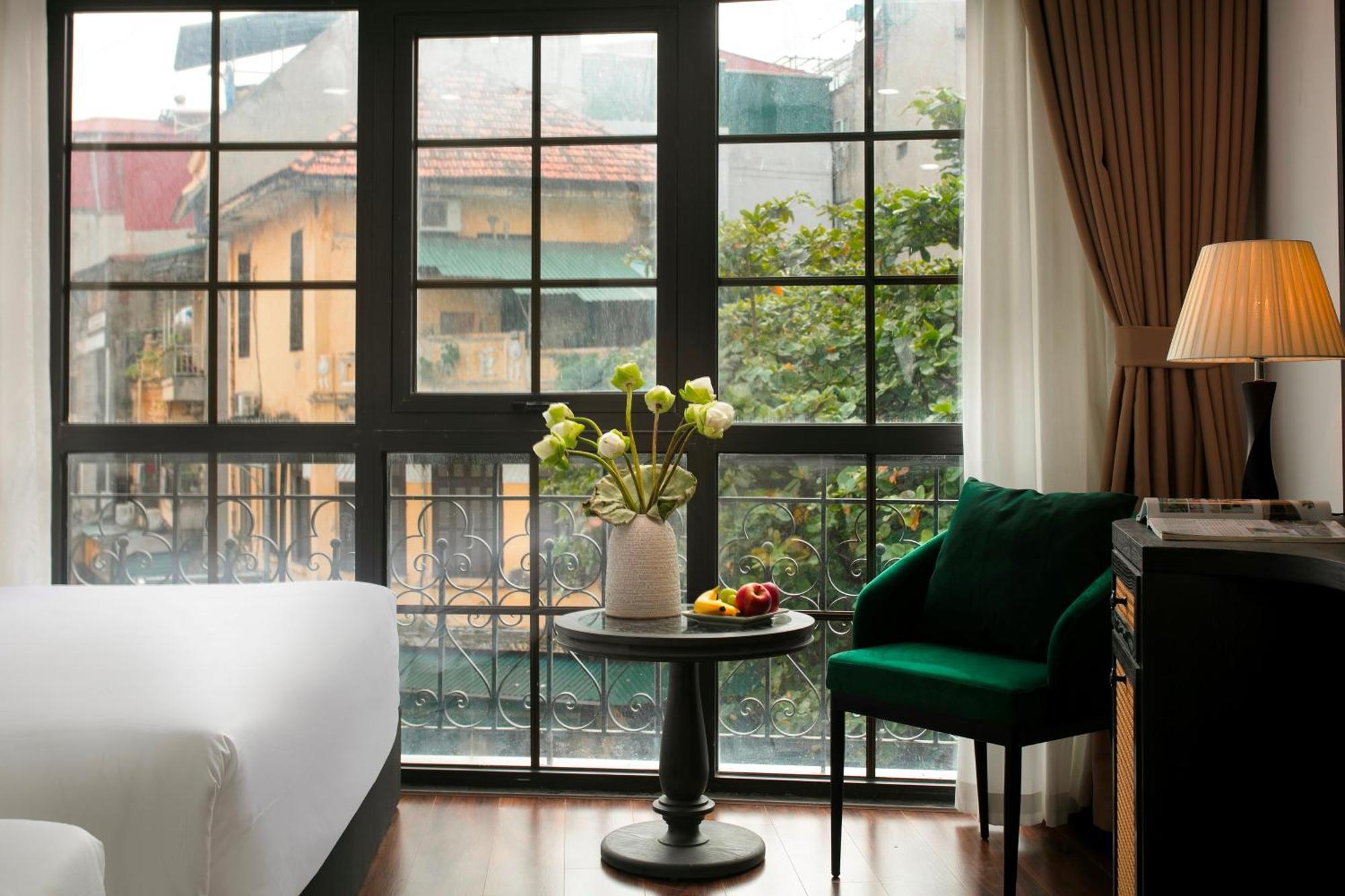 Hanoi Plaza Suite Hotel & Spa Exterior photo
