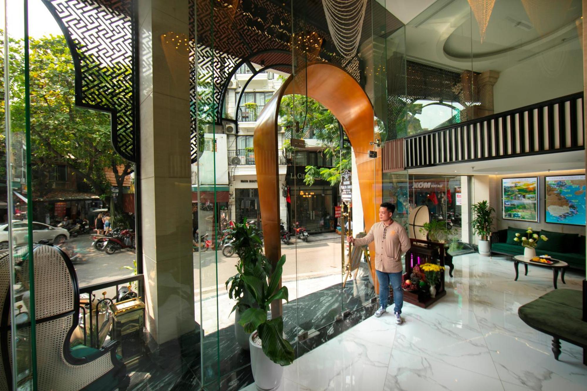 Hanoi Plaza Suite Hotel & Spa Exterior photo