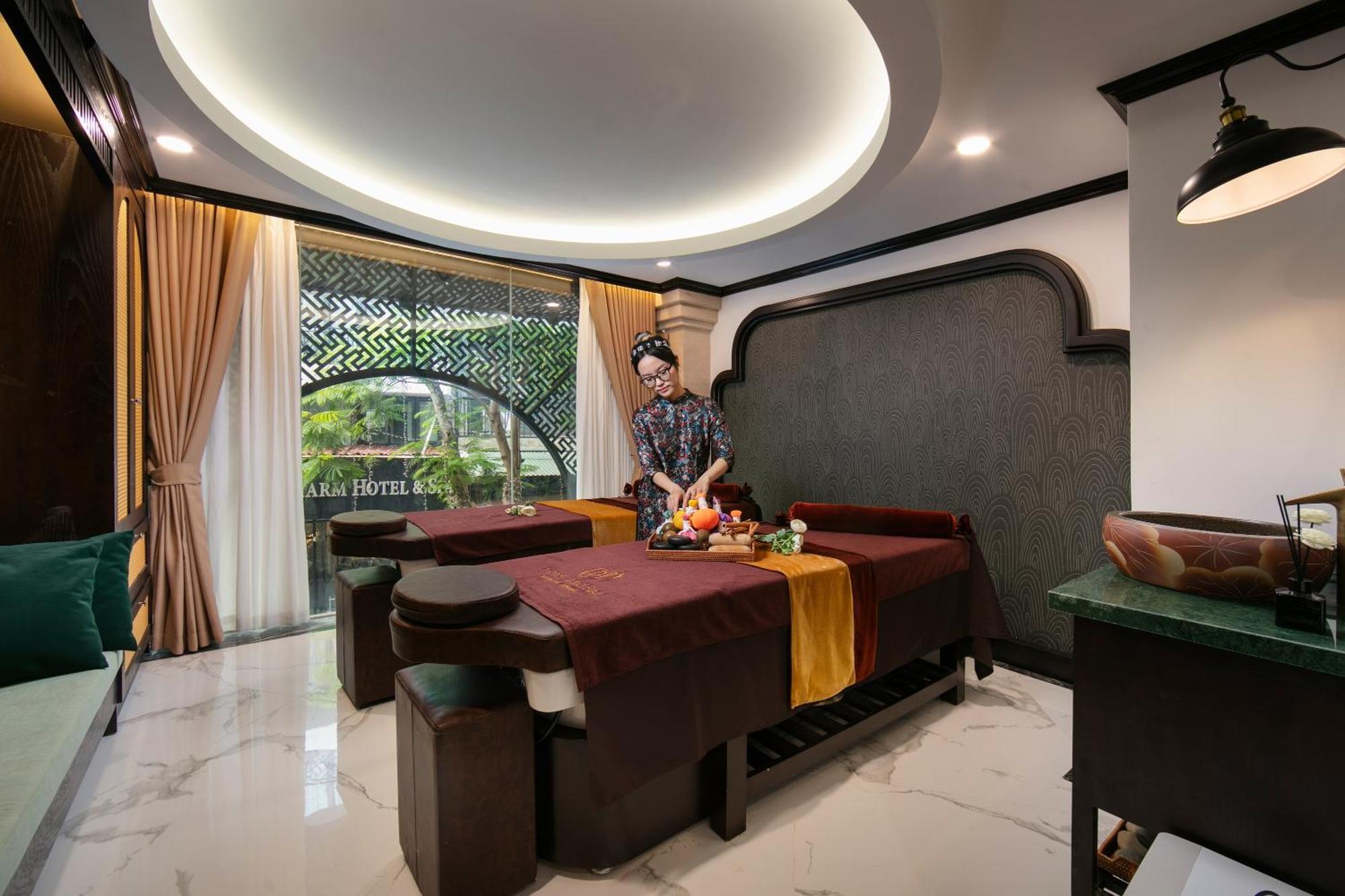 Hanoi Plaza Suite Hotel & Spa Exterior photo